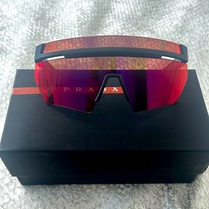 Prada sport sunglasses Black and iridecscent